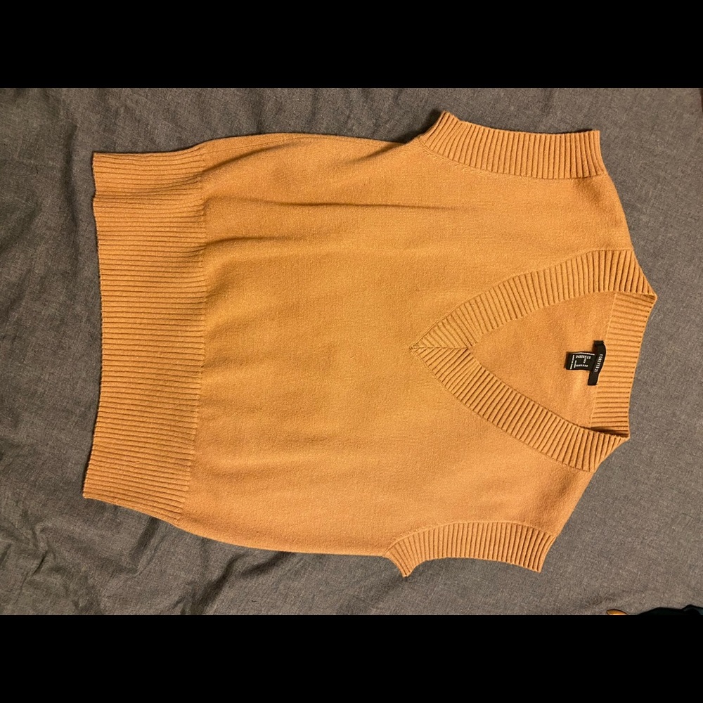Stylish pull-over